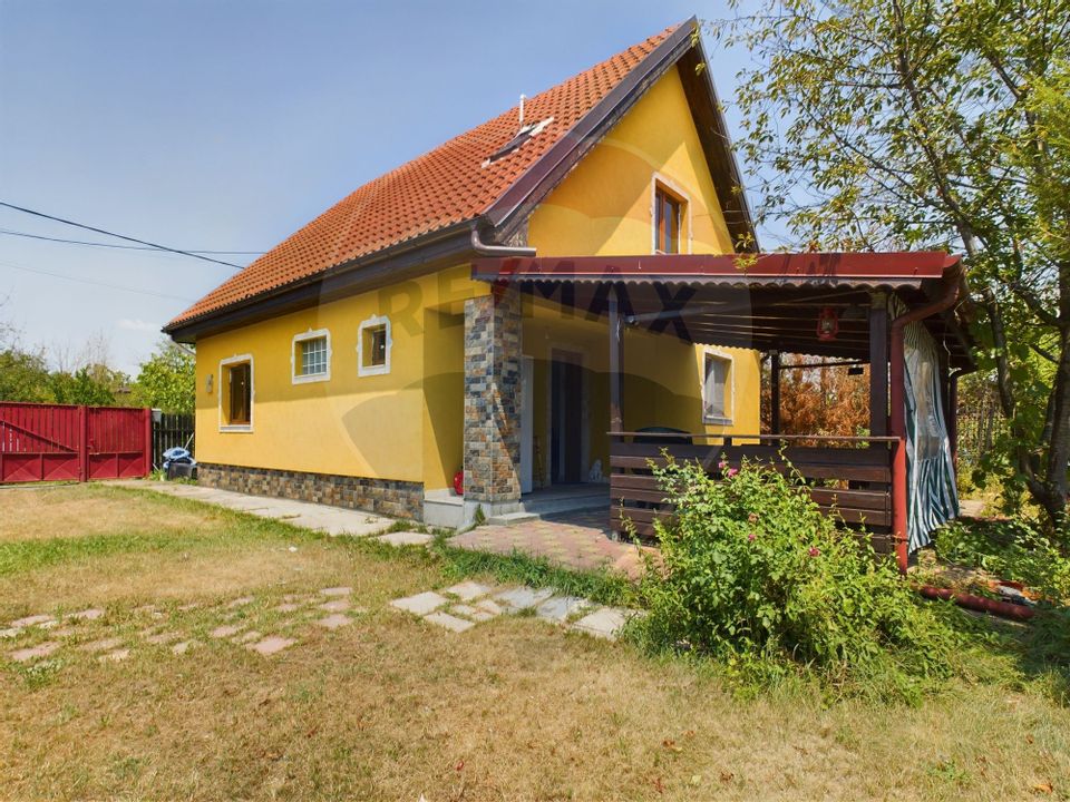 4 room House / Villa for sale