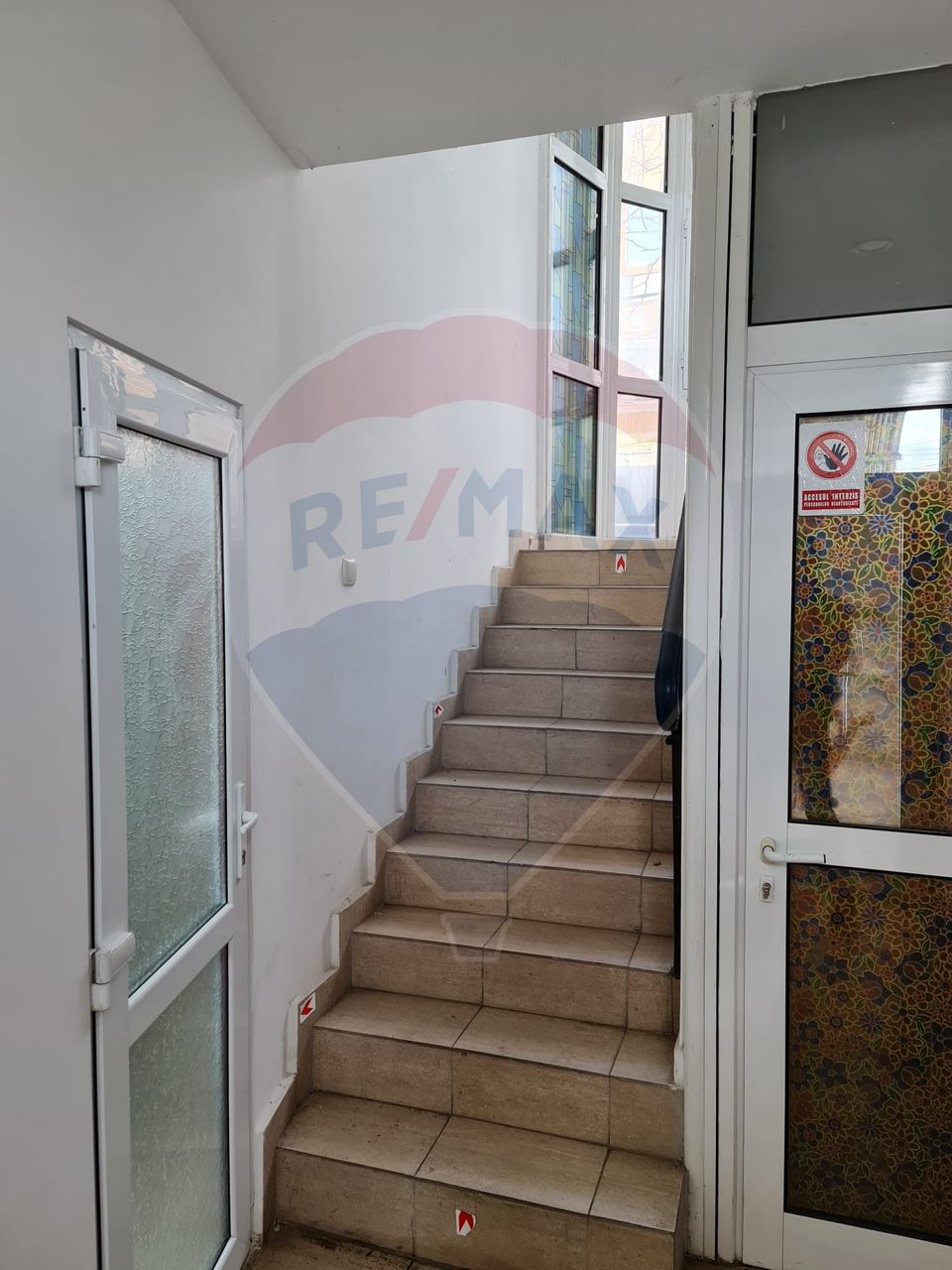 37sq.m Commercial Space for rent, Tiglina 2 area