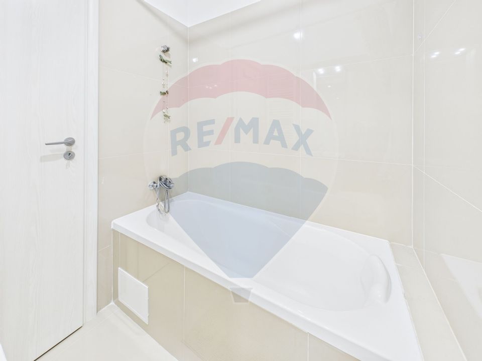 Apartament 2 camere de vanzare+loc de parcare Militari Shopping Center