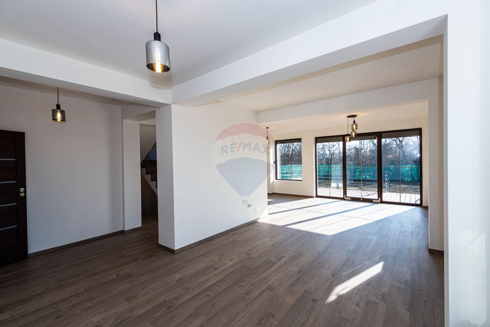 Villa for rent Cartier Henri Coanda, 6 rooms, 750 sqm land