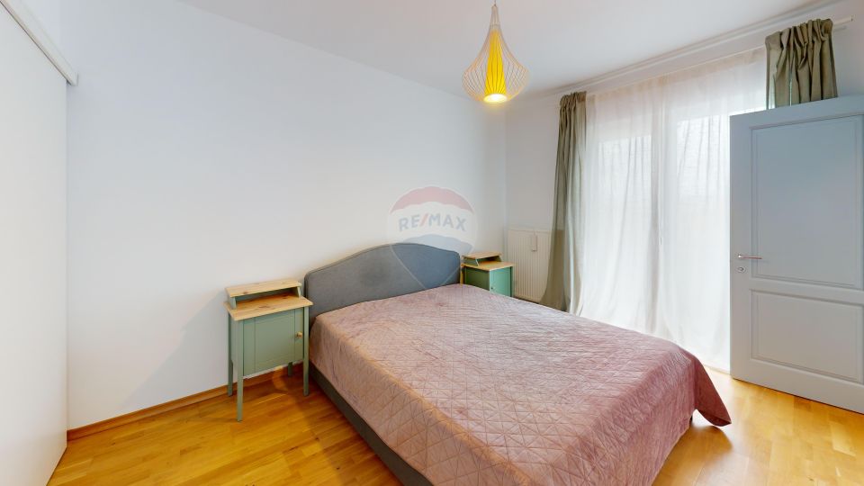 4 room Apartment for rent, Vest area