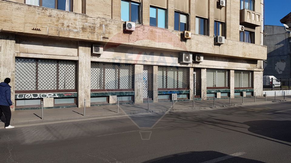 138sq.m Commercial Space for rent, Splaiul Independentei area