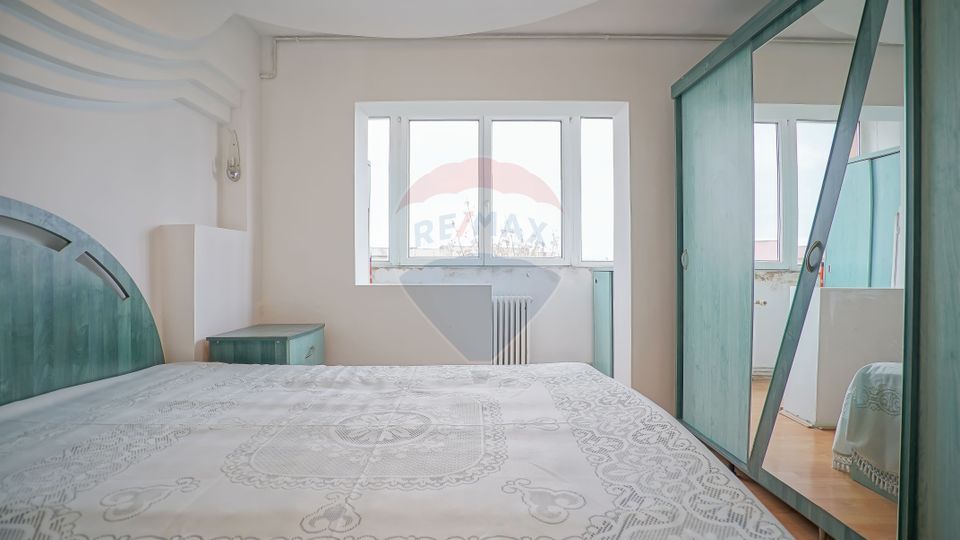 REZERVAT ! Apartament cu 2 camere de vânzare în zona Tractorul