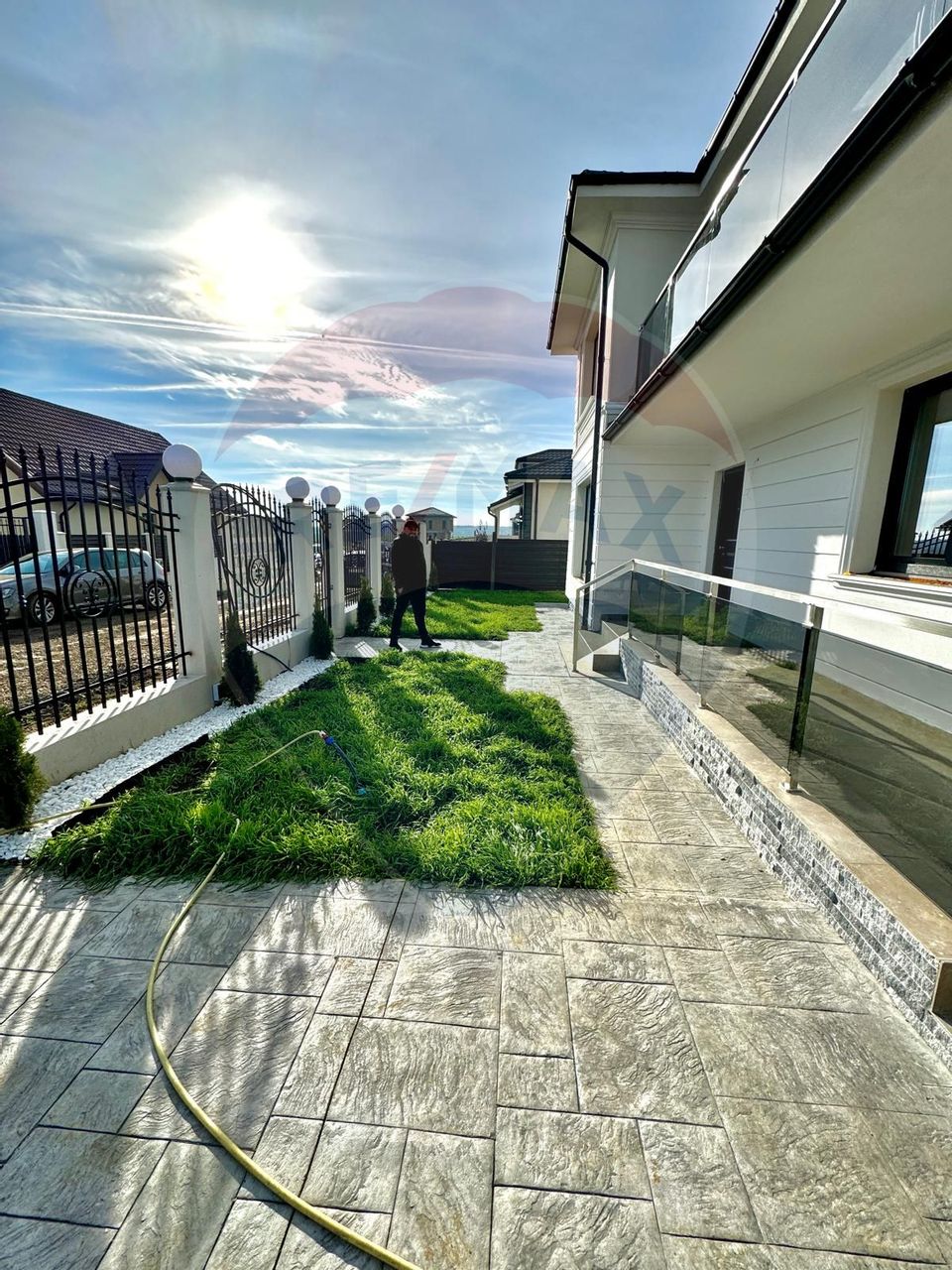 Buftea - Vilă nouă cu 5 camere, 3 băi, 141 mp utili, finisaje premium