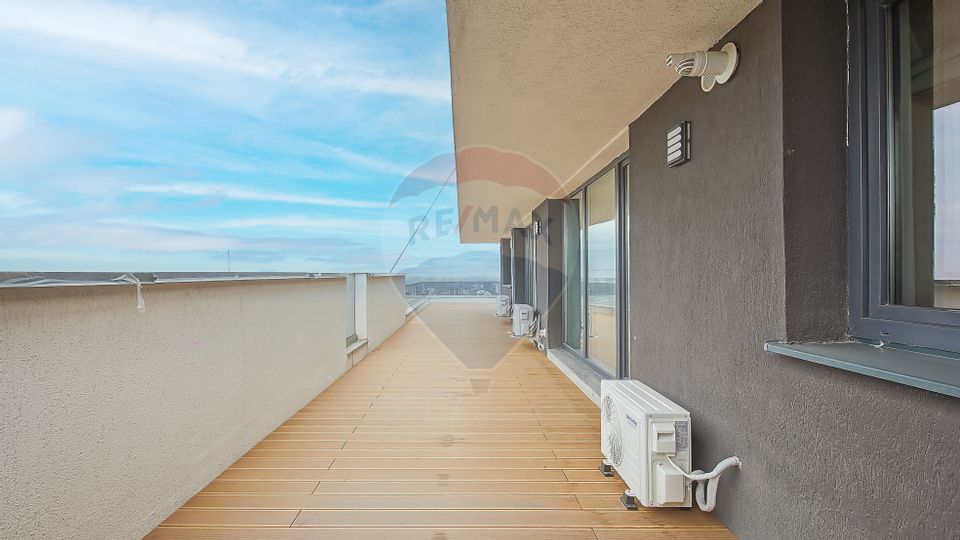 De inchiriat | Apartament 3 camere | Loc de parcare | Zona Tractorul