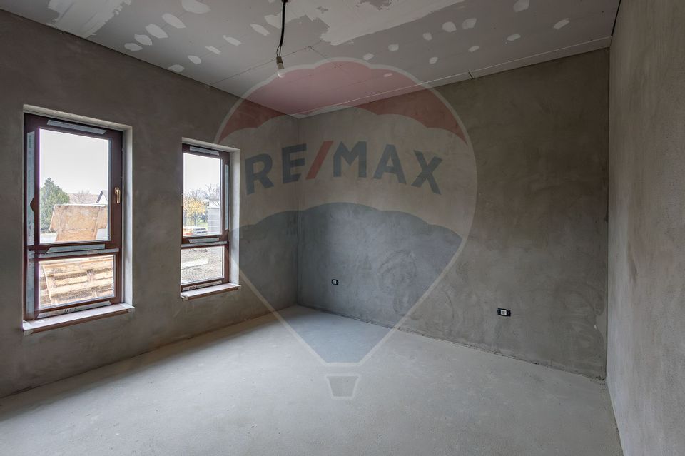 Casă / Vilă cu 3 camere de vânzare