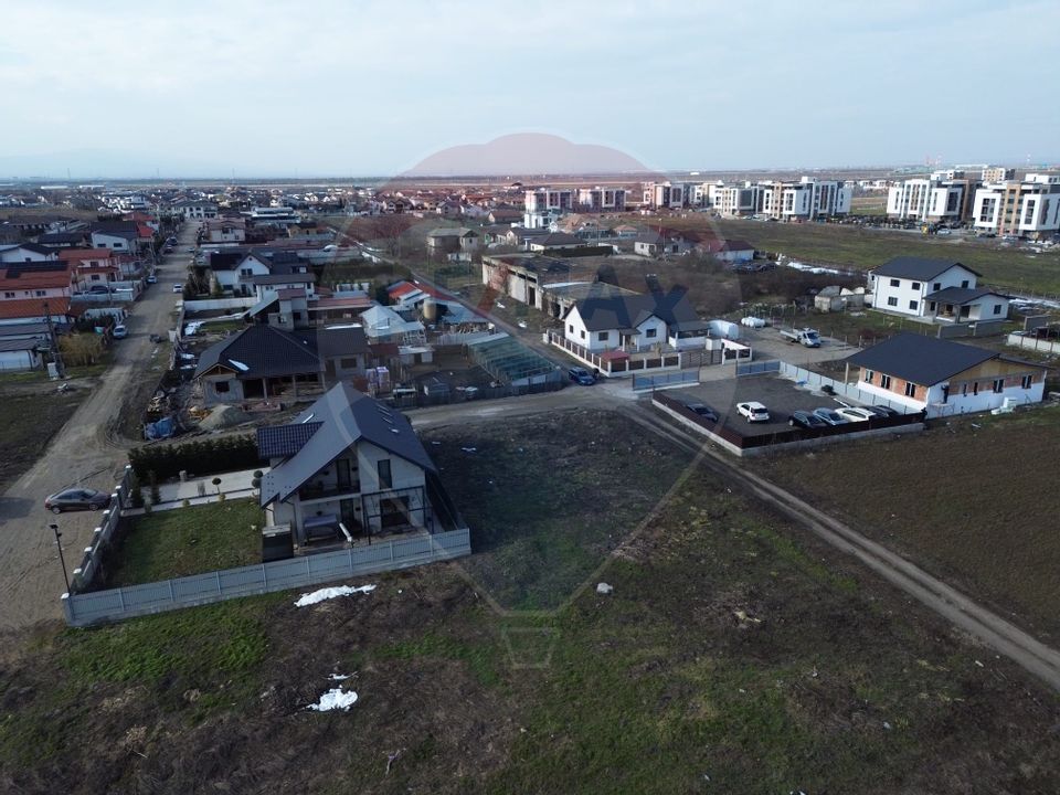 Teren 438mp intravilan in spate la Paco Cuza Voda