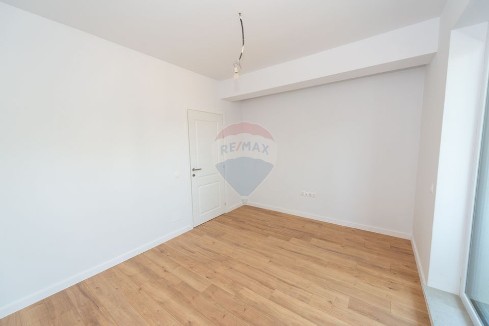 Apartament 2 camere de vanzare, 59 mp, Aparatorii Patriei, parcare