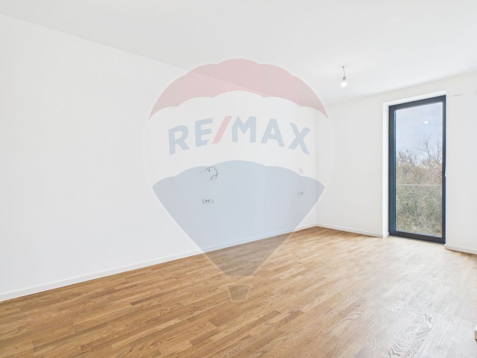 Apartament luminos cu 3 camere si parcare in The Ivy - Jandarmeriei