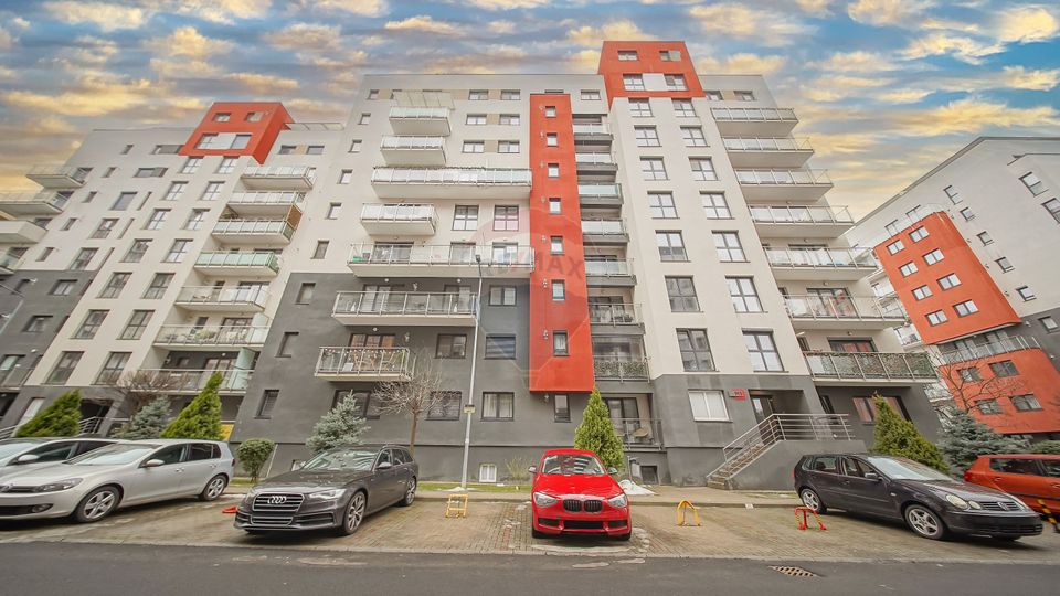 3 room Apartment for sale, Tractorul area