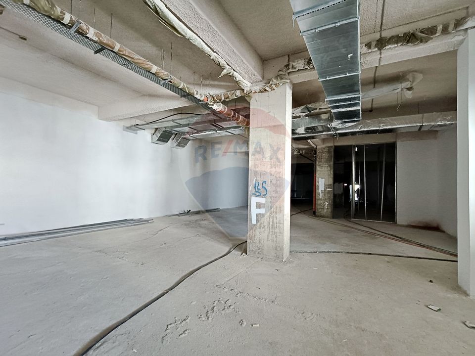 Inchiriere Spațiu Comercial langa Pasarela Metrou Berceni | Open Space