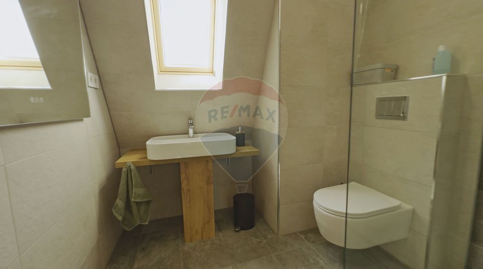 Vând cabană, la munte, Mărișel