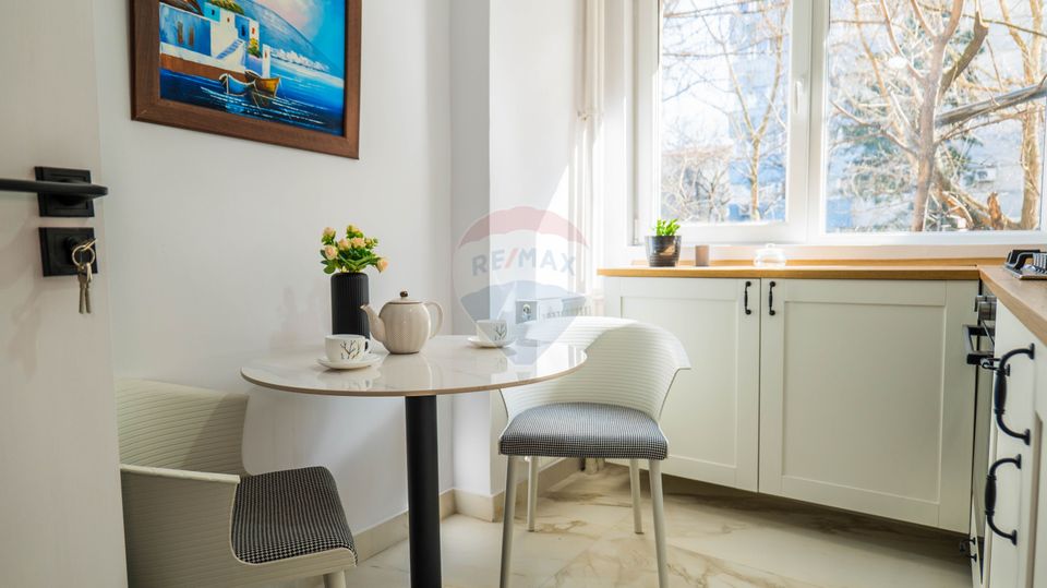 Apartament 2 camere de vânzare Metrou Parc Bazilescu, renovat complet