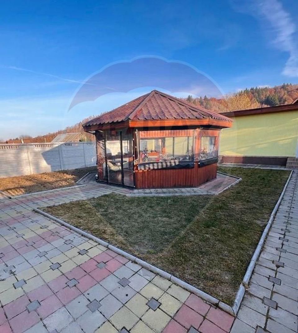10 room House / Villa for sale