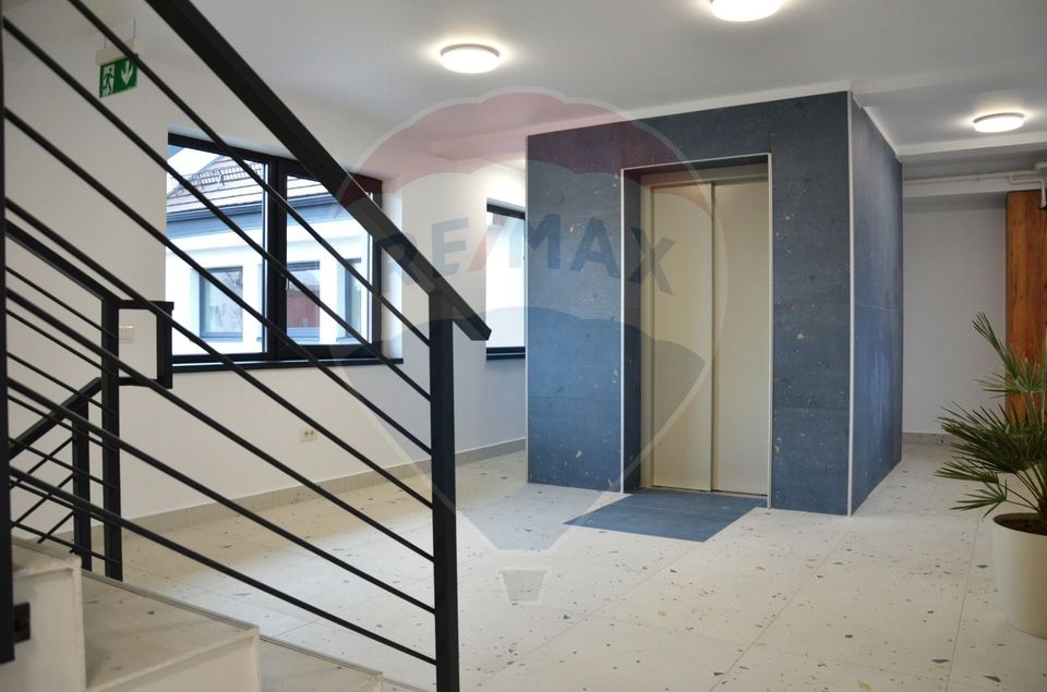 Apartament moderm, utilat si mobilat, în zona Centrul Istoric!