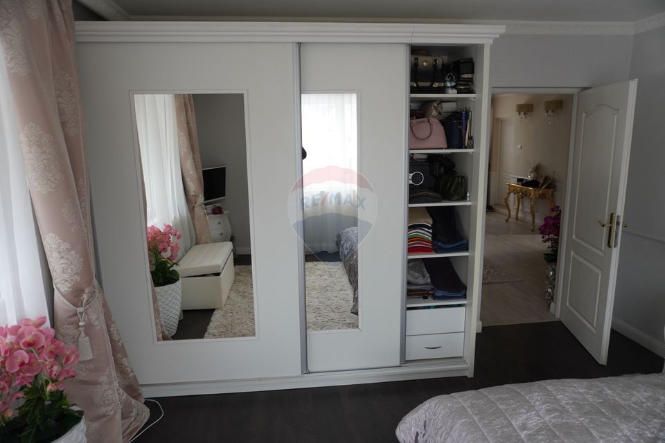 5 room House / Villa for sale