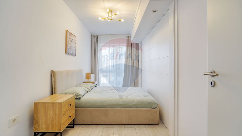 2 room Apartment for rent, Tractorul area