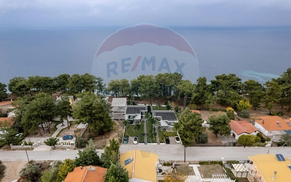 Vila de vanzare la malul marii in Skala Rahoni din Thassos