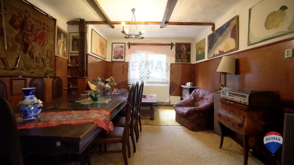 Casă cu poveste în Zamora, Bușteni