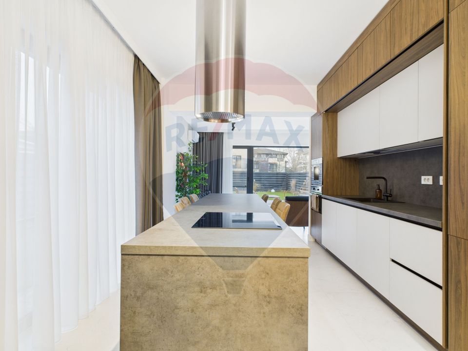 Vila mobilata si utilata complet in Corbeanca / ansamblu cu piscina