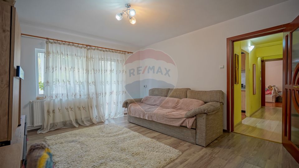 Detached two-room apartment at the entrance to Răcădău!