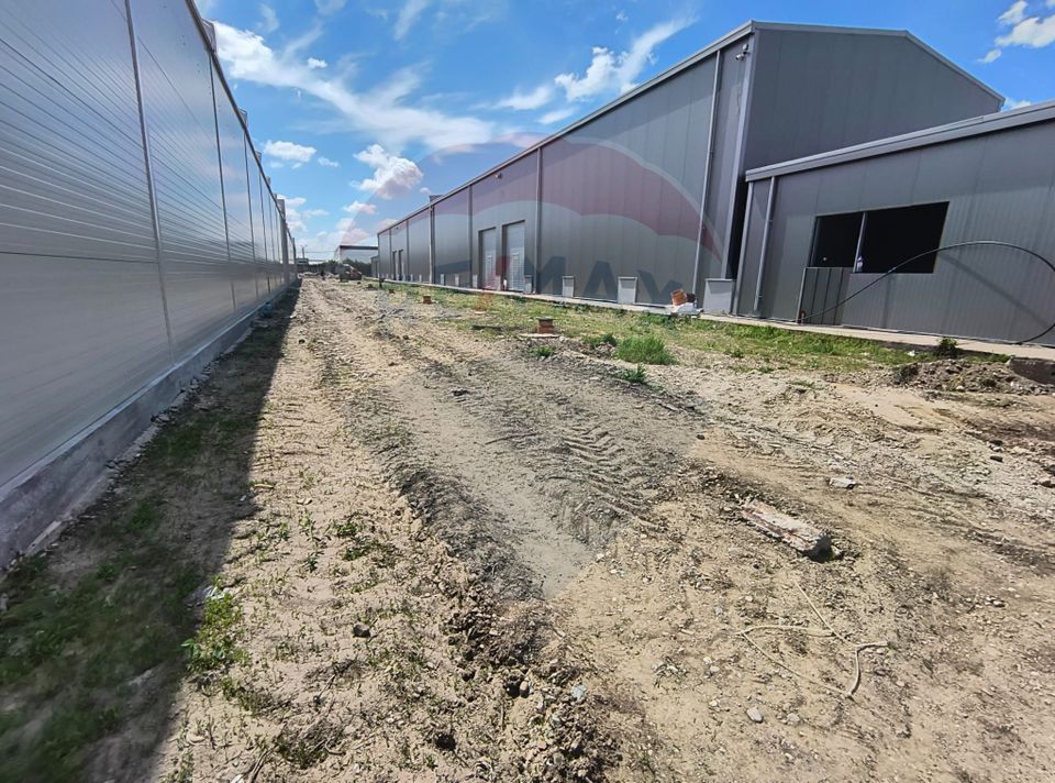 200sq.m Industrial Space for rent