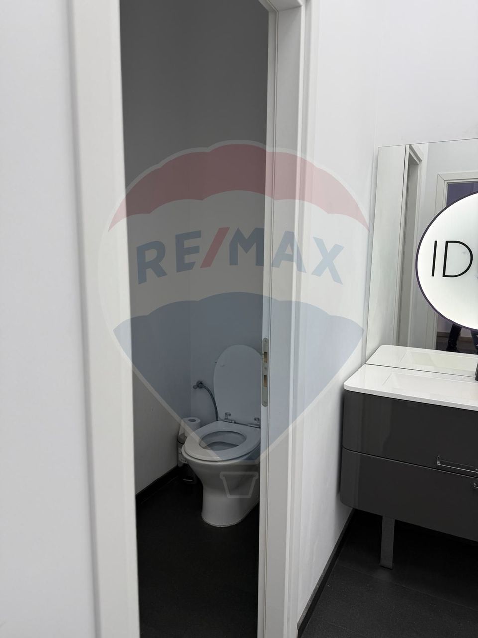 De vanzare | Spatiu comercial 92 mp | Strada Vasile Lascăr