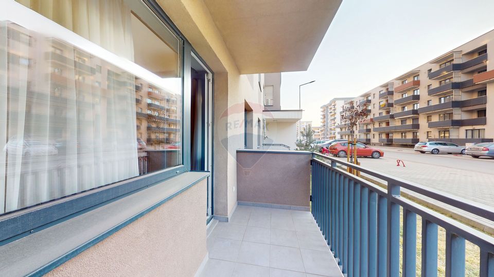 3 room Apartment for sale, Tractorul area