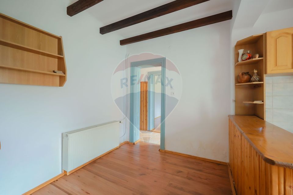 4 room House / Villa for sale, Central area