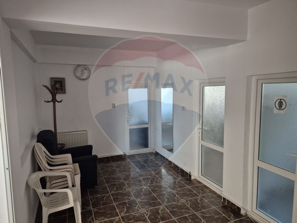 8 room House / Villa for sale, Energiei area
