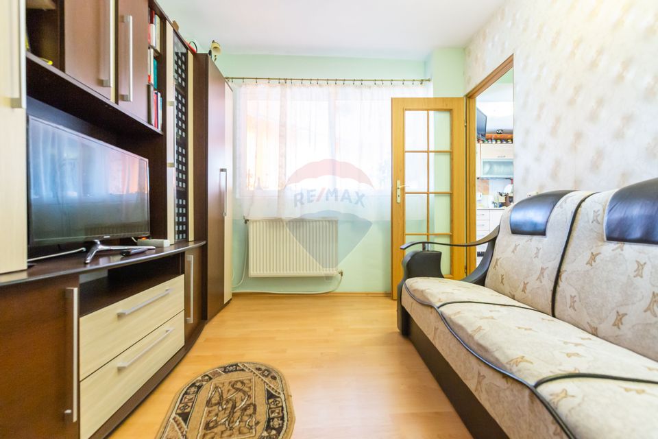 2 room Apartment for sale, Milcov area