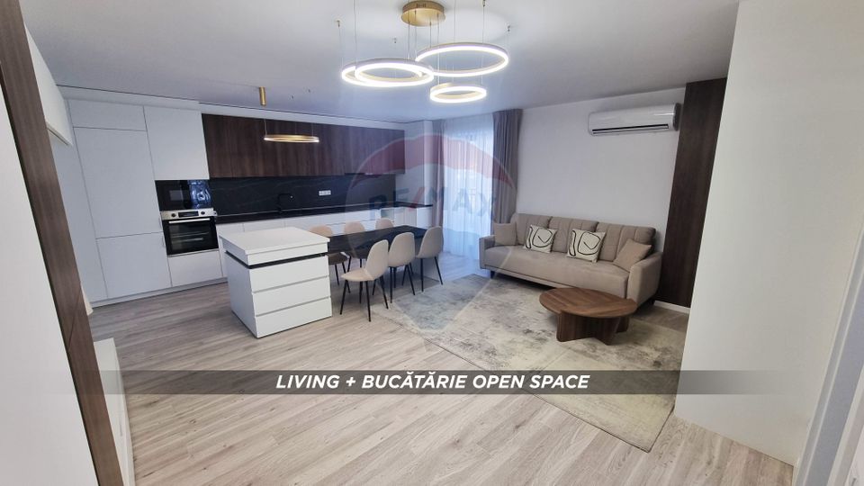 Apartament cu 3 camere tip PENTHOUSE de închiriat în zona PODUL VIILOR