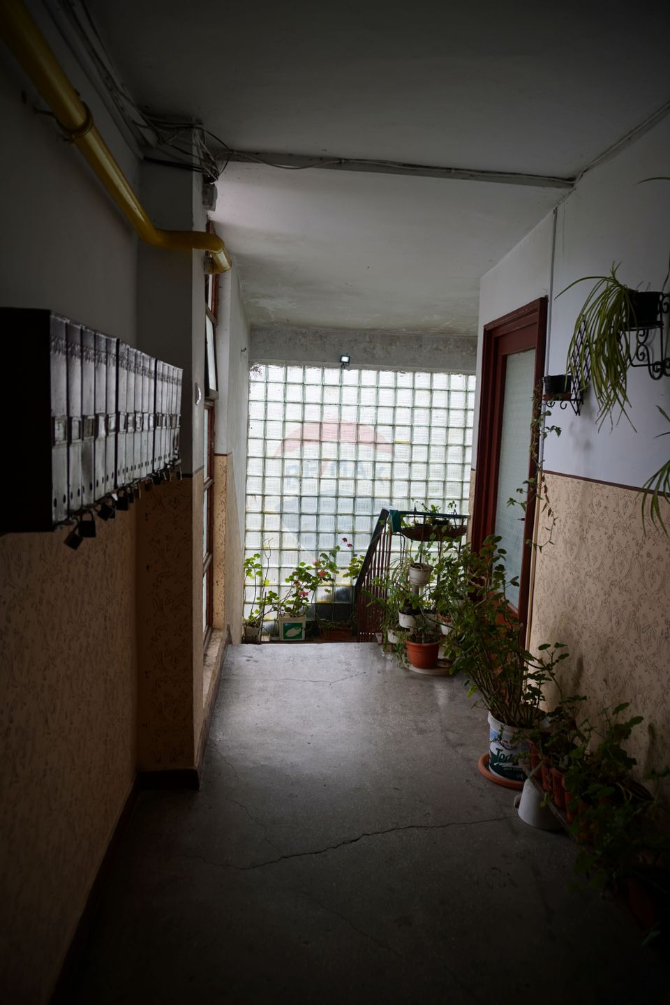 Apartament cu 3 camere de vânzare Str. 1 Mai