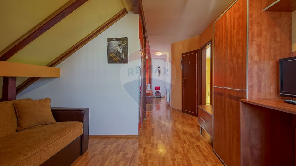 Casă / Vilă de vânzare în Râșnov, afacere-Pensiune clasificată