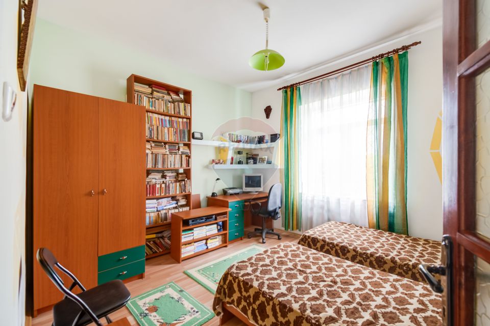 3 room Apartment for sale, Central area