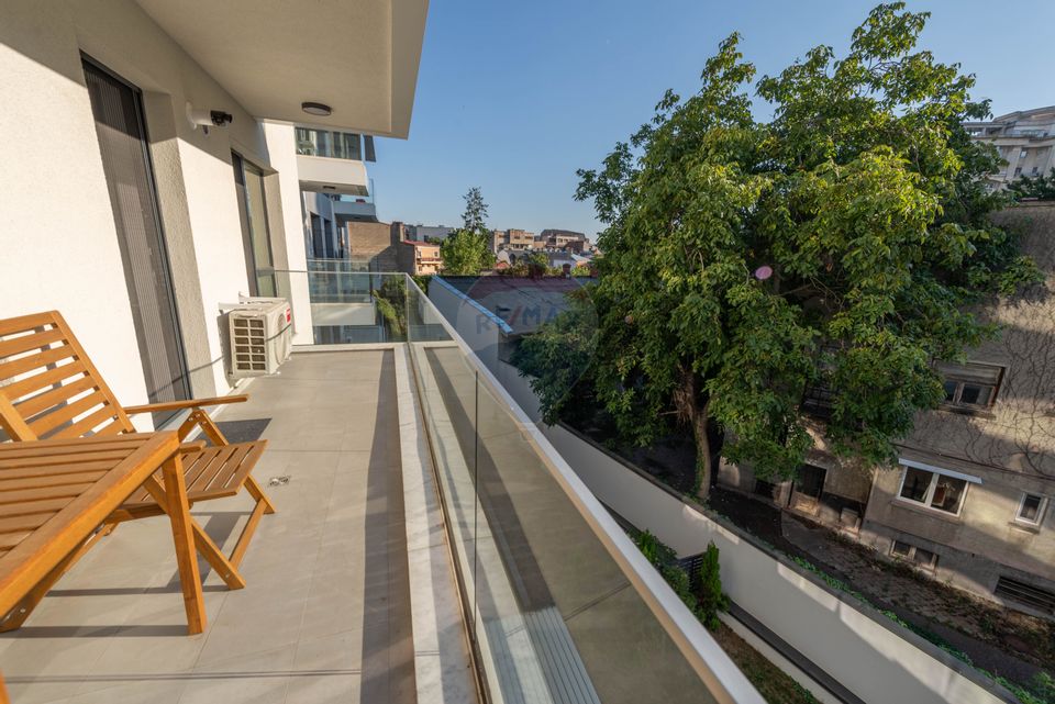 Rent apartment 2cam, block 2023, Piata Constitutiei fantani