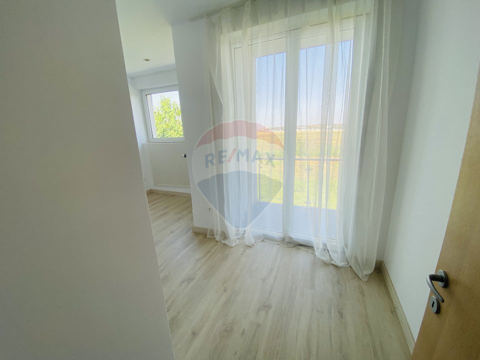 Vila Tunari 5 camere cu Garaj subteran