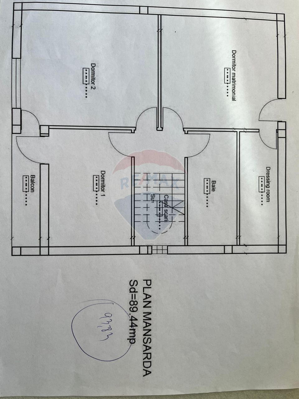 Casă cu vedere spre lac și pădure -deasupra  Barajului Ighis