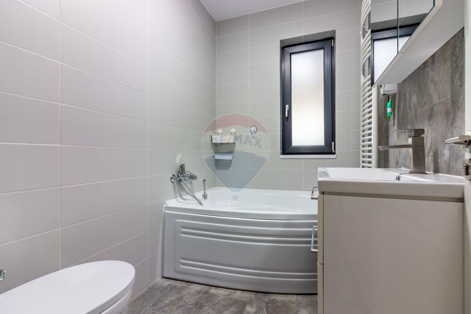 House / Villa For Sale Tunari/Dimieni Single House