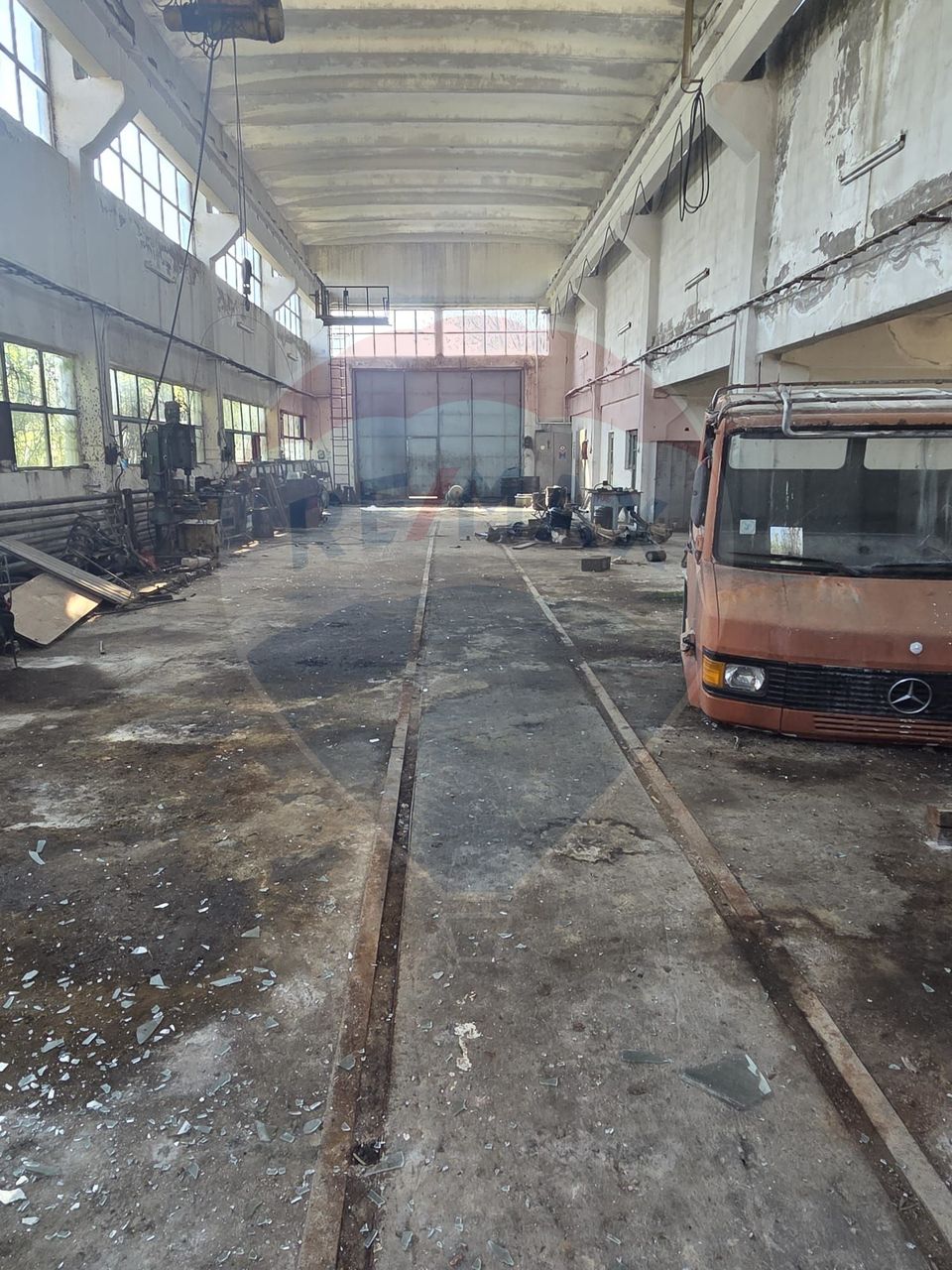 Spațiu industrial 15435 mp. de vânzare in Tinca.