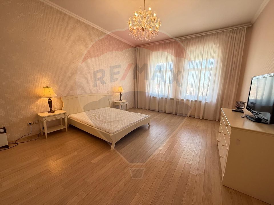 De închiriat apartament  lux, exclusivist- Palatul Vulturul Negru-