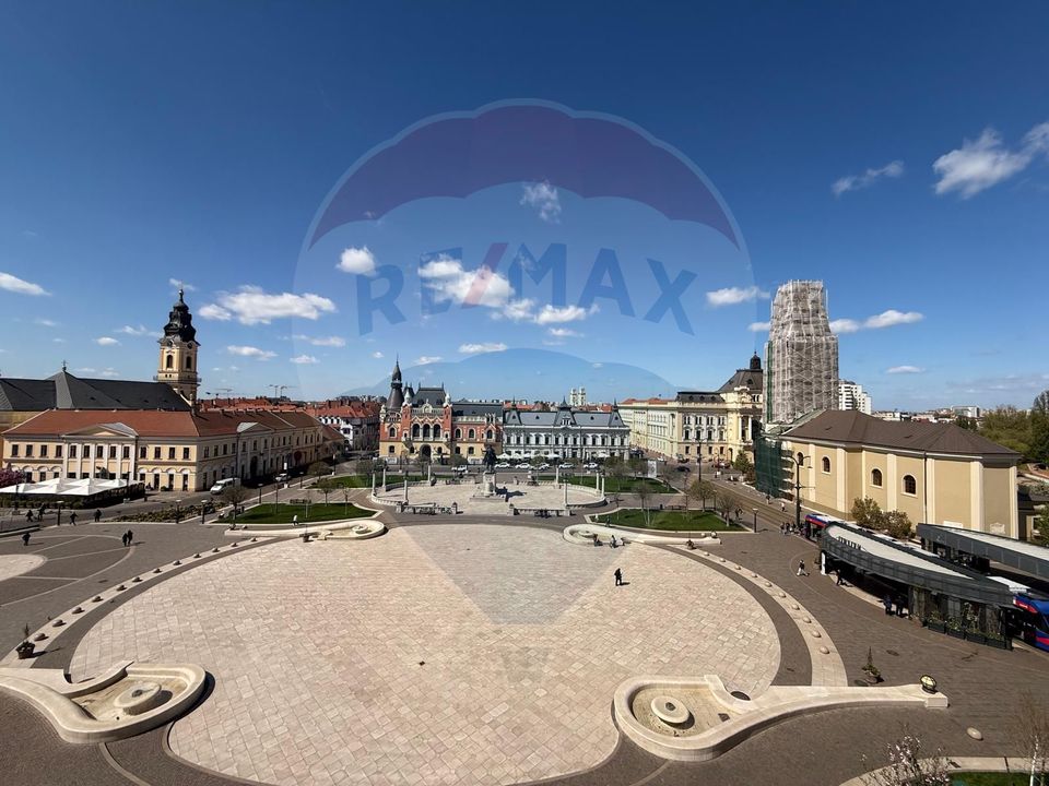 De închiriat apartament  lux, exclusivist- Palatul Vulturul Negru-