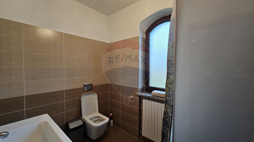 Casă / Vilă de lux, Scheia, Suceava