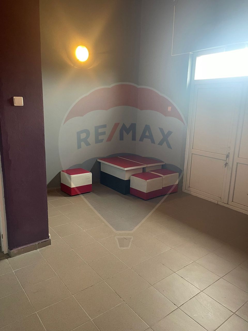 Spațiu comercial de 497mp de vânzare