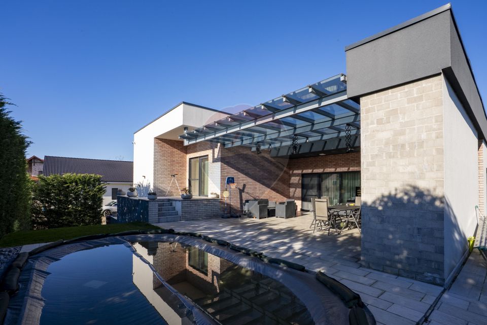 5 room House / Villa for sale, Dealuri Oradea area