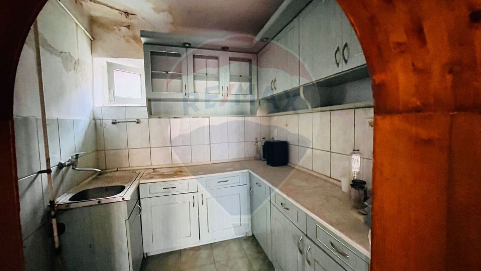 Casă / Vilă cu 4 camere de vânzare Santandrei