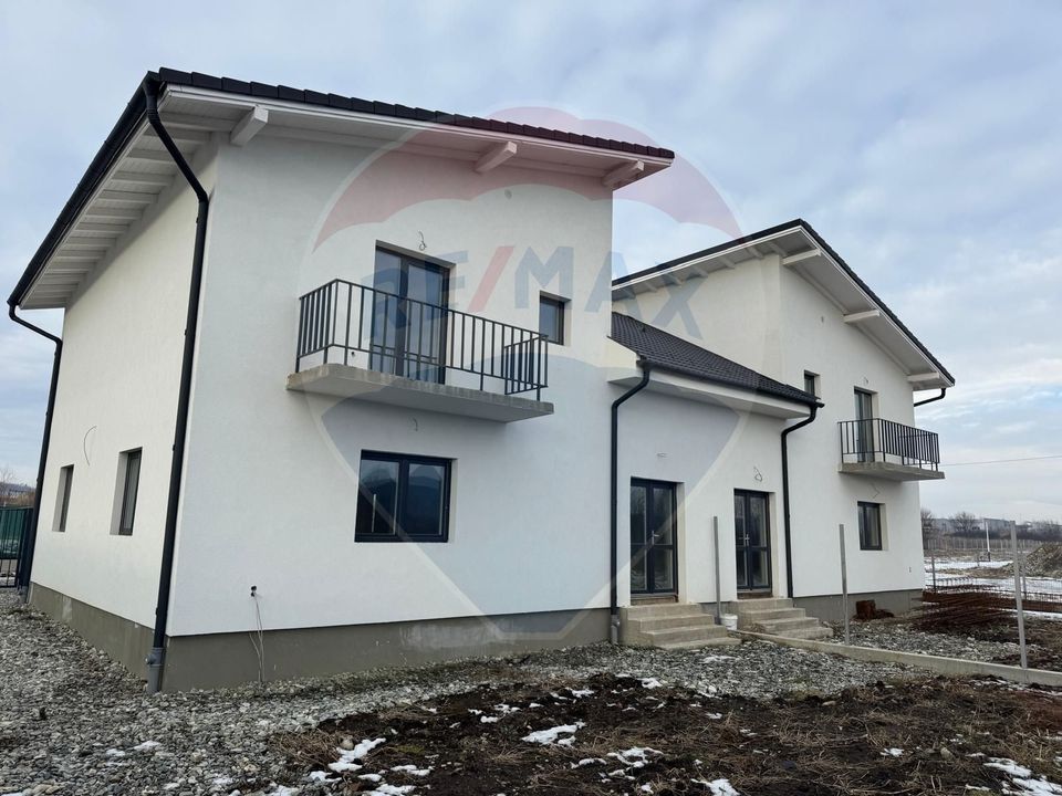 Casa tip Duplex Spațios în Noul Ansamblu Rezidențial din Selimbar/Mohu