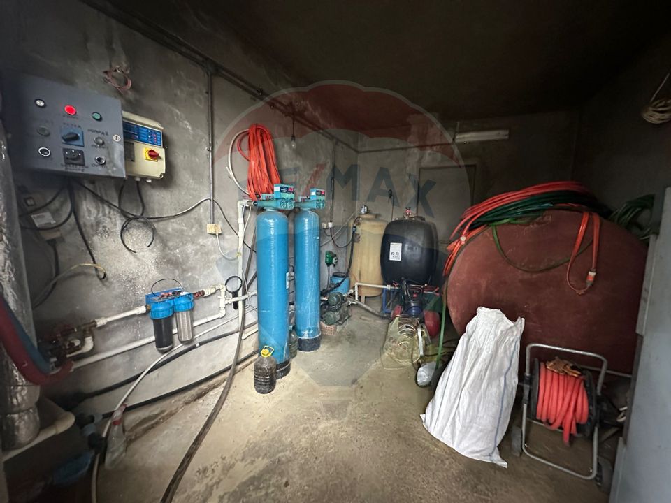 6 room House / Villa for sale