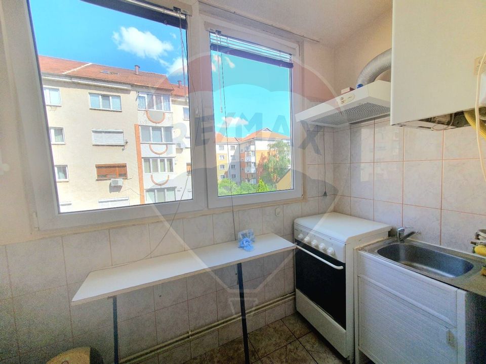 2 room Apartment for rent, Podgoria area