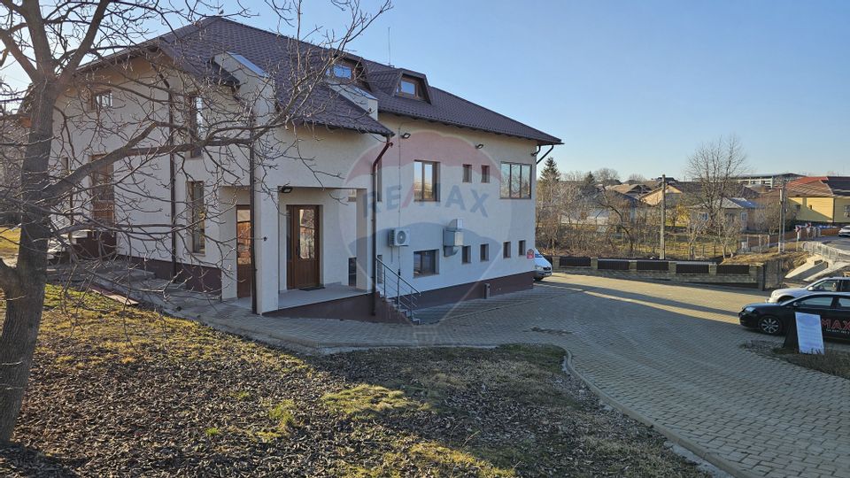 Complex comercial-cofetărie, patiserie pitzerie- Udești, Suceava